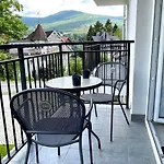 Ab Mountain View *