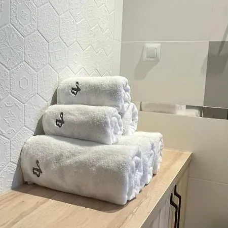 Daire Ab Mountain View